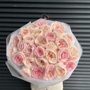 розы для жены купить много