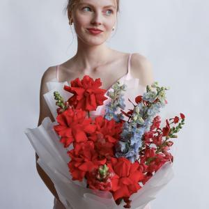 дельфиниум букет