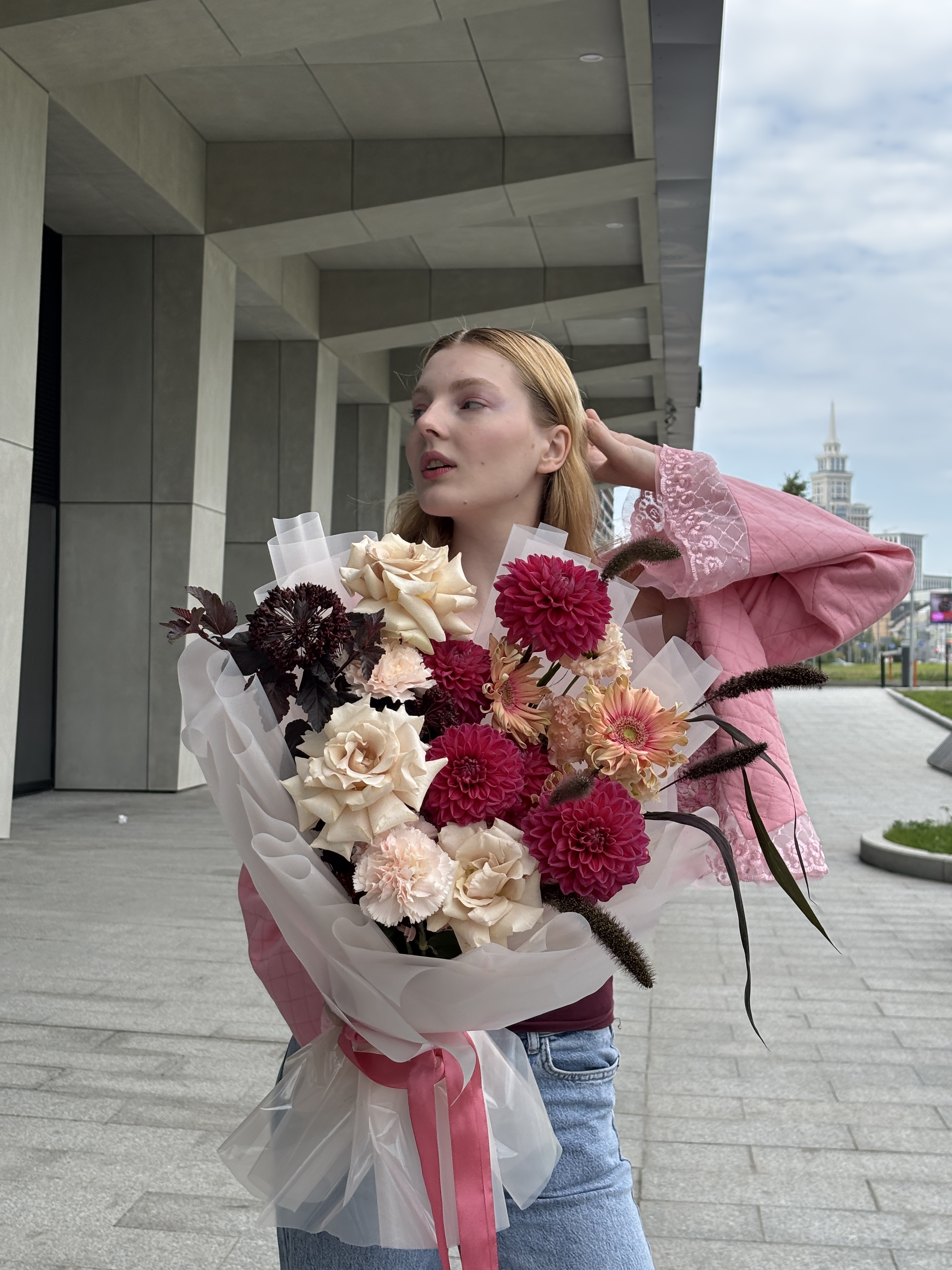 Красивый букет за 5000 рублей – как выбрать цветы, которые выглядят дороже своей цены